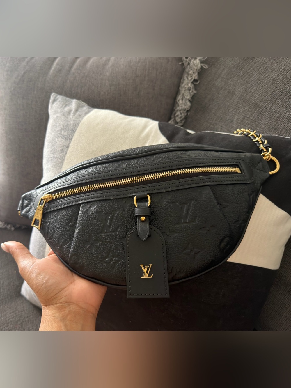 Louis Vuitton Black Embossed Leather High Rise PM Belt Bag with Gold Hardware - Picture 3 of 4